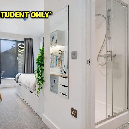 Student Only Zeni Ensuite Rooms, كول شيستر المظهر الخارجي الصورة
