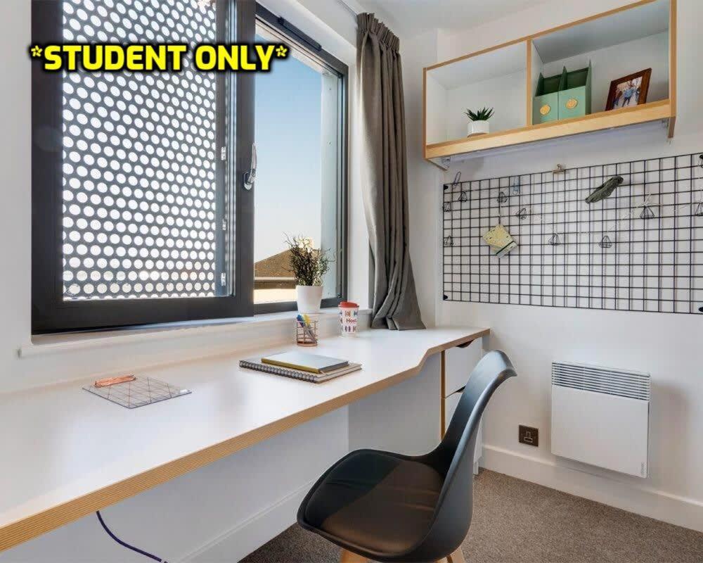 Student Only Zeni Ensuite Rooms, كول شيستر المظهر الخارجي الصورة